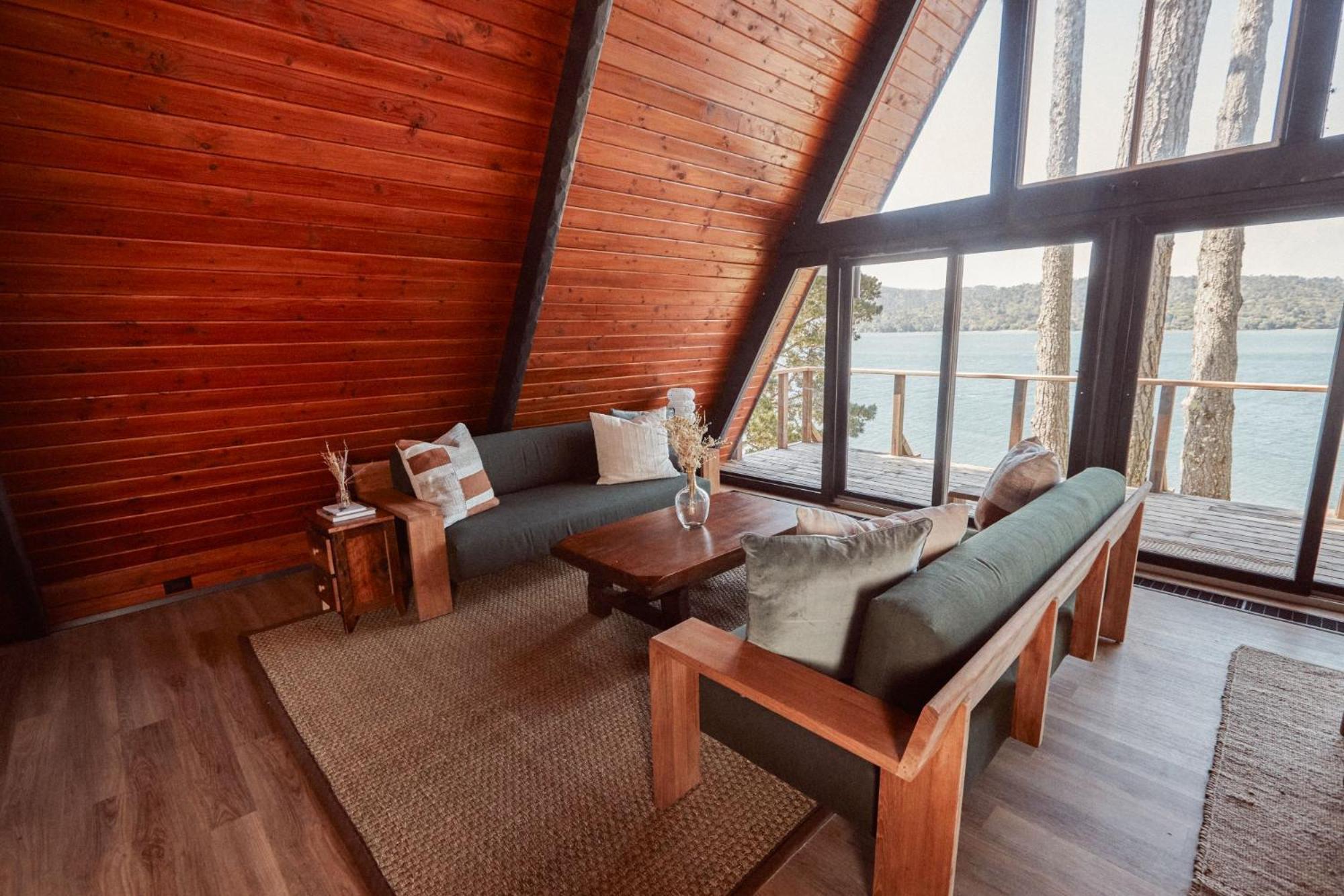 Lodge At Marconi Marshall Экстерьер фото